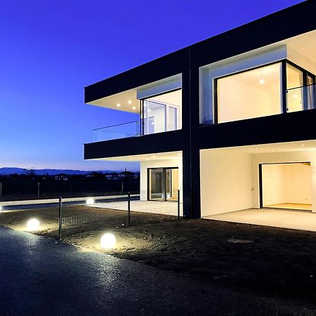 Luxus-Villa In Idyllischer Lage Muttendorf Ngoại thất bức ảnh
