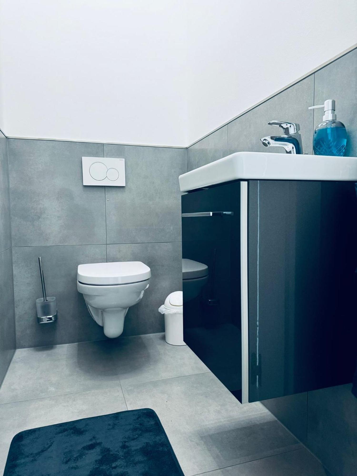 Luxus-Villa In Idyllischer Lage Muttendorf Ngoại thất bức ảnh