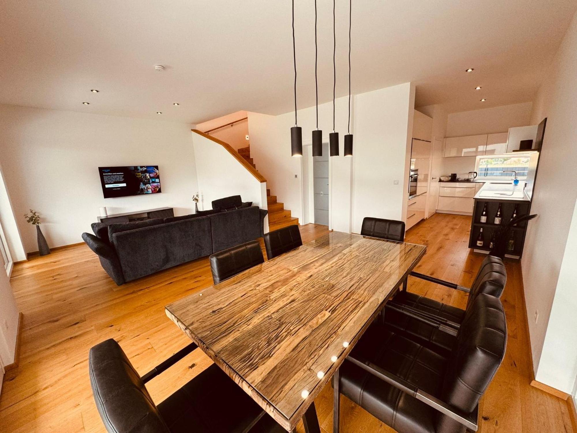 Luxus-Villa In Idyllischer Lage Muttendorf Ngoại thất bức ảnh